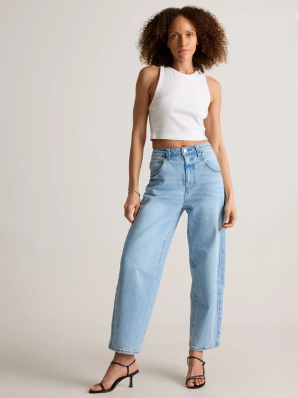 QUINCE Bella Stretch Barrel Jeans Light Cool Blue Denim 5 Pocket High Rise 27